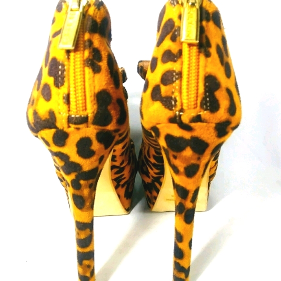 Triple Buckle platform stiletto heels - Picture 13 of 16